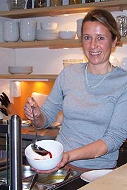 Sonja Riker eröffnete im Nov. 2006 das neue "Susa" auf dem Elisabethmarkt (Foto: Marikka-Laila Maisel)